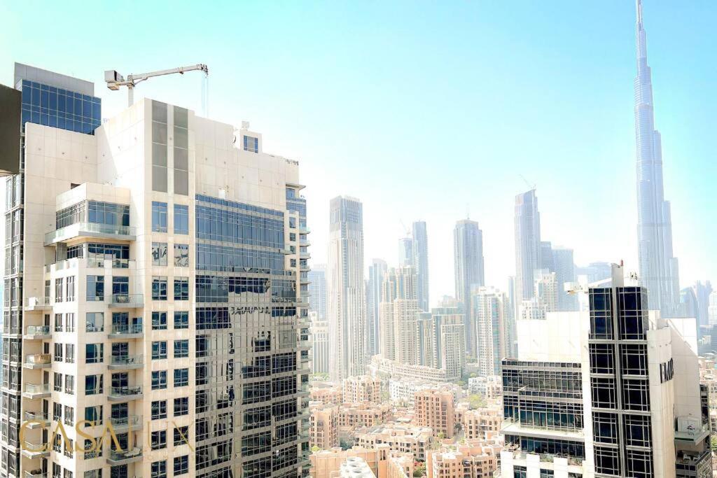 Lovely Big Studio W/ Burj Khalifa View In Downtown Ντουμπάι Εξωτερικό φωτογραφία